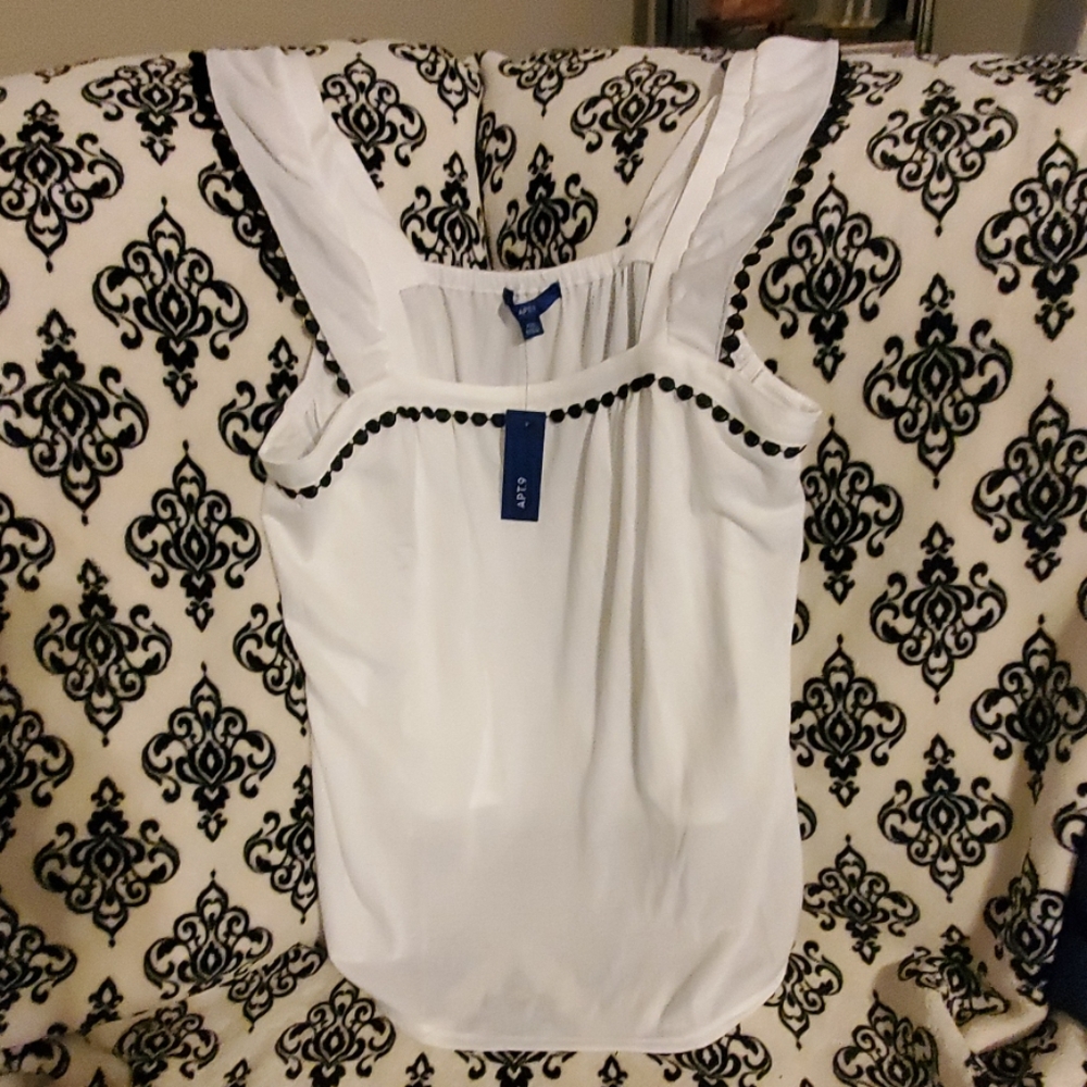 Apt. 9 white peplum style with blue fringe XXL
